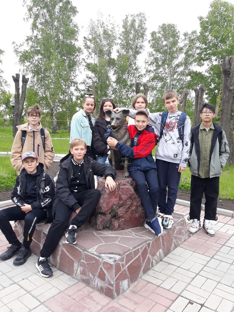 28 мая ребята 6а класса посетили музей Г.А.Илизарова. .